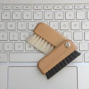 Computer Laptop Brush