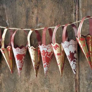 DIY Holiday Paper Cone Kit - Red