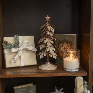 Aged Metal Oak Leaf Tree