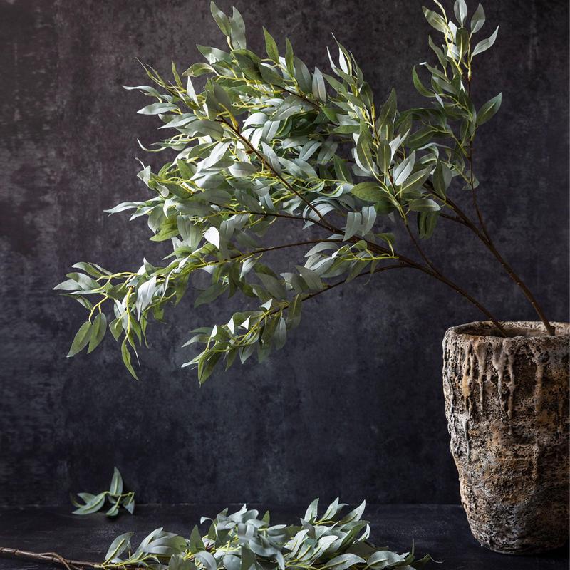 37" Emerald Willow Stem