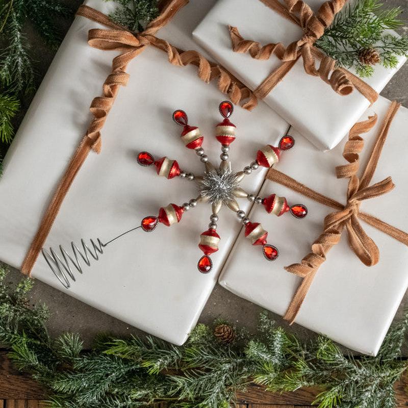 Vintage Style Red & Silver Snowflake Tree Topper