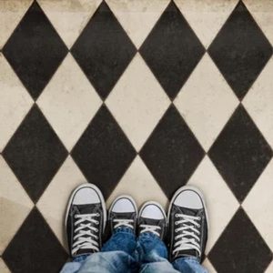 Williamsburg Vintage Vinyl Floor Cloth - Diamonds - Choose Size