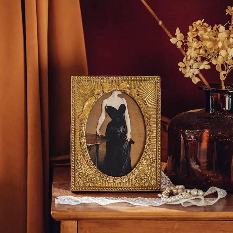 5x7 Gold Resin Picture Frame