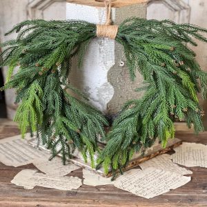 24" Norfolk Cascade Wreath