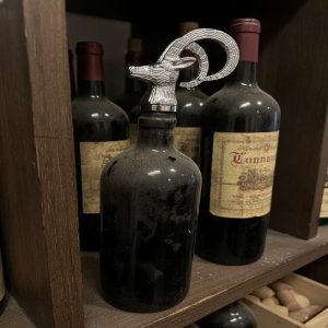 Nickle Finish Ram Head Bottle Stopper