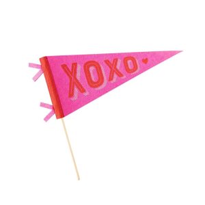 Kisses and Hugs Felt Pennant - Dark Pink