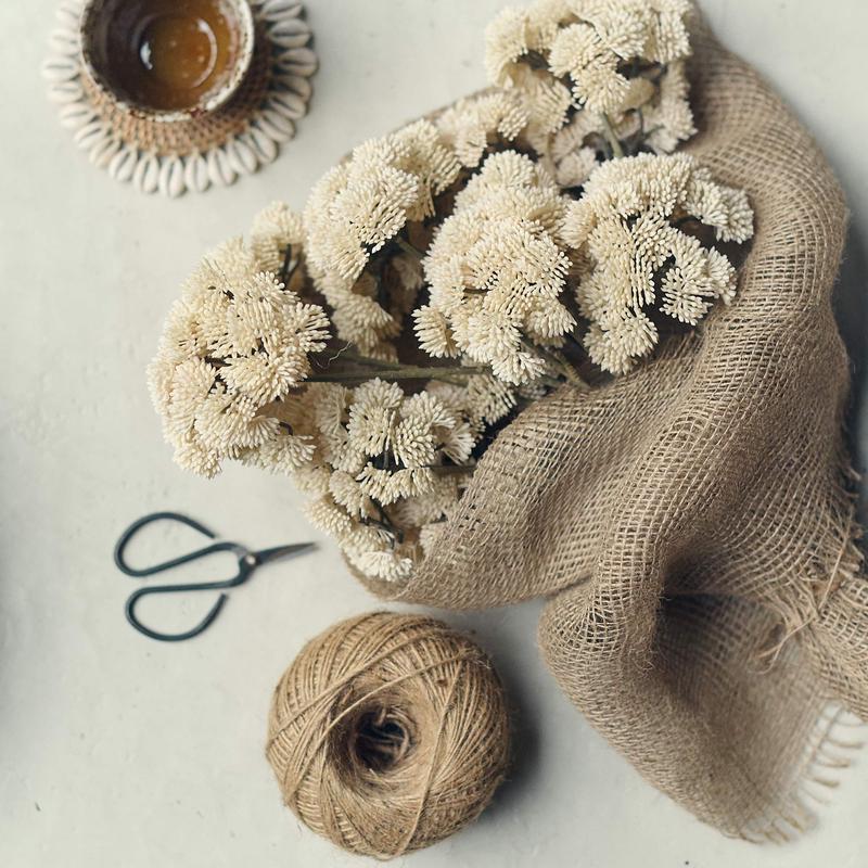 29" Cream Sedum Stem