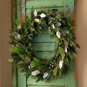 30" Carmel Mixed Wreath
