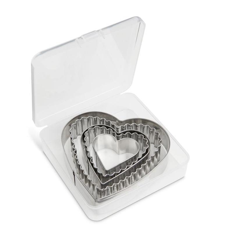 Heart Cutter with Storage Container, Set of 5