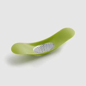 Rocker Garlic Crusher