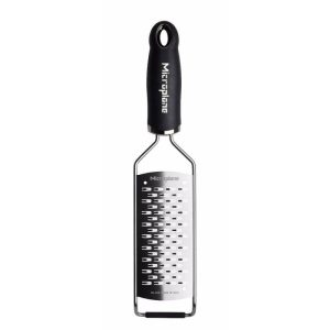 Microplane Gourmet Series Grater, Medium Ribbon