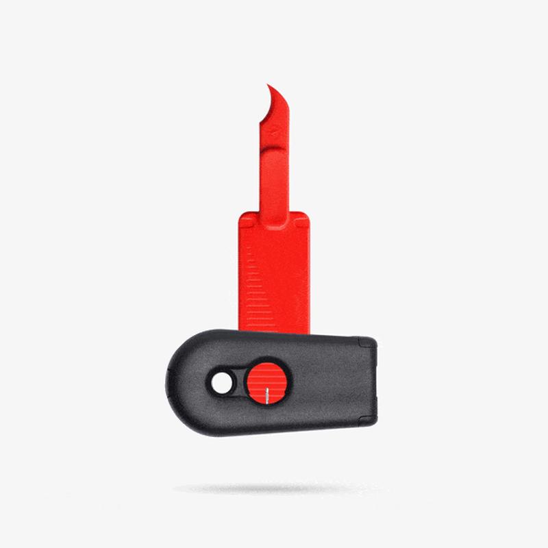 Cleana Self Sharpening Cleaning Scraper