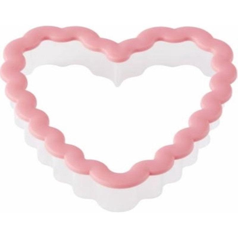 Wilton Crinkle Comfort Grip Heart Cutter