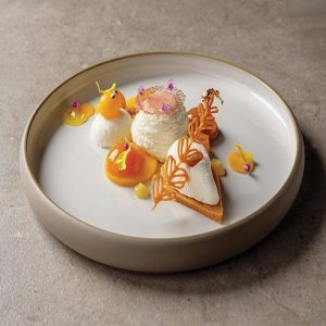 Natural Flat Dinner Plate, 10.5"