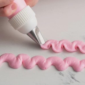 #122 Curved Petal Piping Tip