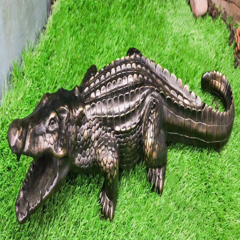 The Great Crocodile Baring Jaws And Razor Sharp Teeth Garden Accent Statue 23"L