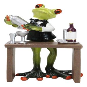 Green Toad Frog Classy Bartender Mixing Cocktail Drinks By The Table Figurine