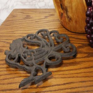 Ebros Gift 8.75" Wide Country Farm Rooster Chicken Cast Iron Metal Trivet with Lace Scroll Design Western Rustic Vintage Decorative Accent for Wall Or Table Furniture