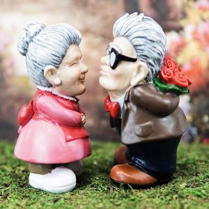 Ebros Roses and Smooches Mr & Mrs Cruise Senior Couple Kissing Statues Set of 2
