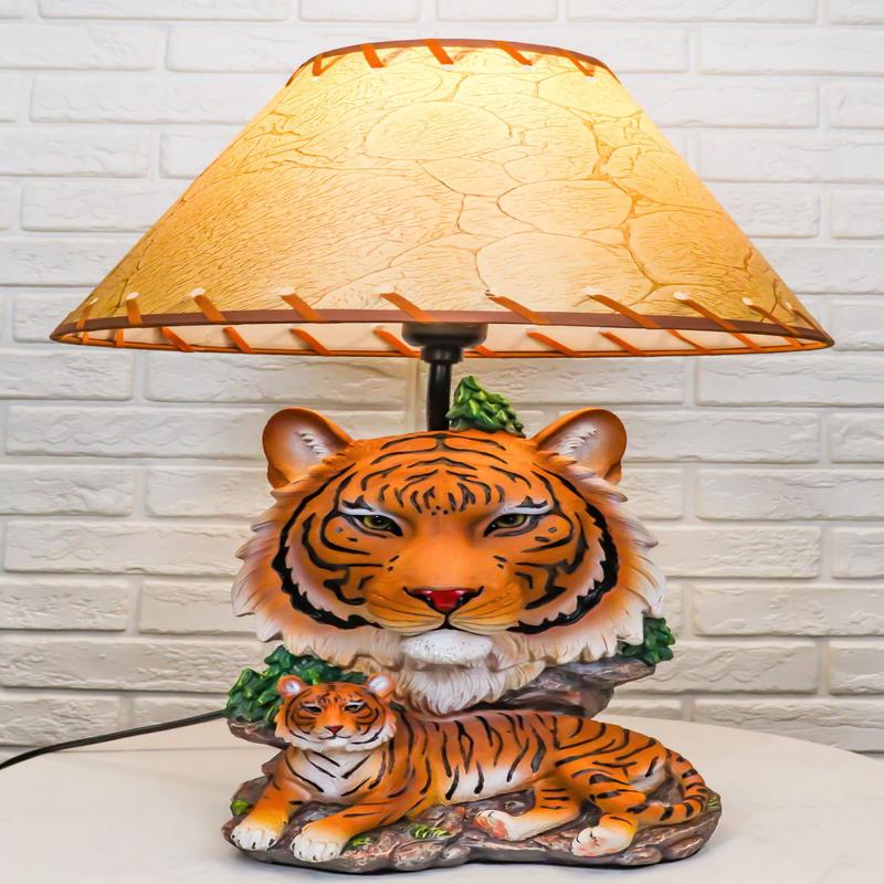 Royal Bengal Tiger Jungle Predator Desktop Table Lamp Statue Decor With Shade