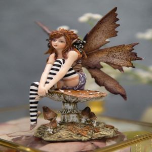 Amy Brown Red Haired Enchanted Forest Mushroom Fairy Decorative Figurine 6.25"H