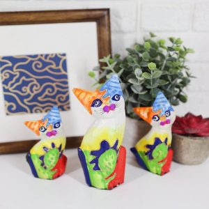 Ebros Balinese Wood Handicrafts Bright Colors Cat Family Set of 3 Figurines