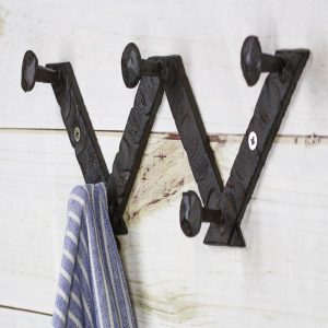 Cast Iron Rustic Industrial Farmhouse Railroad Nail Spikes 5 Peg Wall Hooks