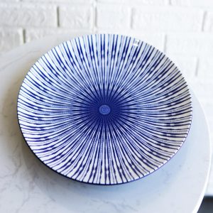 Pack Of 4 White And Blue Geometric Focus Porcelain Round Dinner Entree Plates