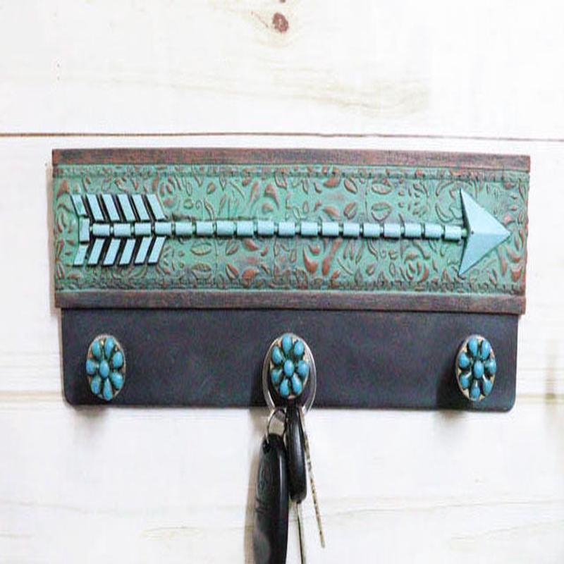 Rustic Southwestern Floral Lace Turquoise Arrow 3-Peg Hooks Wall Decor Plaque