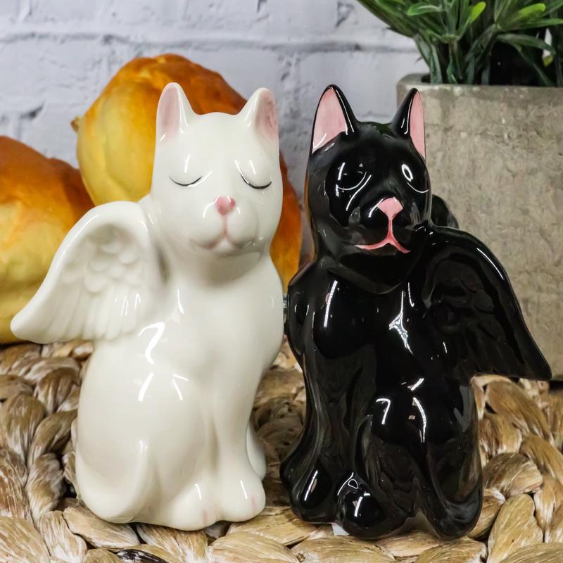 Ceramic Black White Angel Kitty Cats Devil Or Angel Salt And Pepper Shakers Set