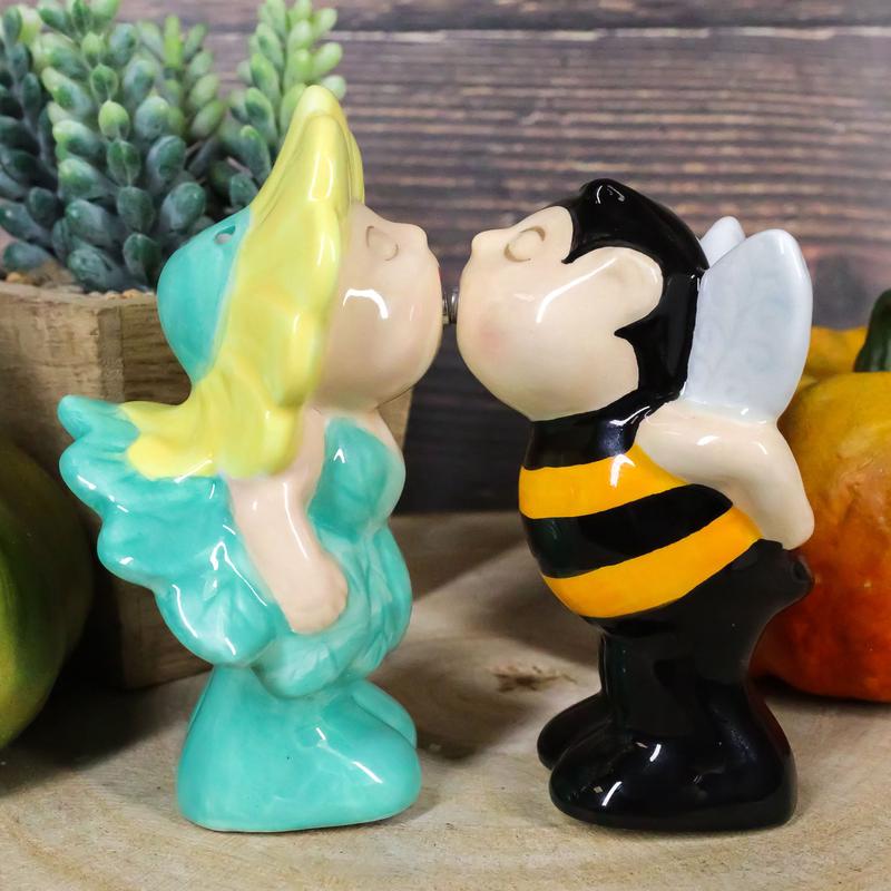 Bee My Honey! Bumblebee And Sunflower Kissing Ceramic Salt Pepper Shakers Set
