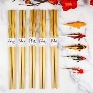 5 Pairs Of Colorful Japanese Koi Fishes Ceramic Rests With Wooden Chopsticks Set