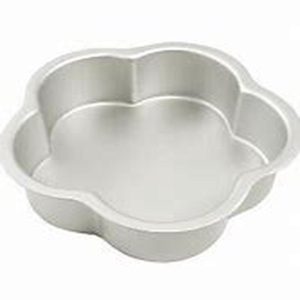 Fat Daddio's Petal Shaped Cake Pan 8"x2"