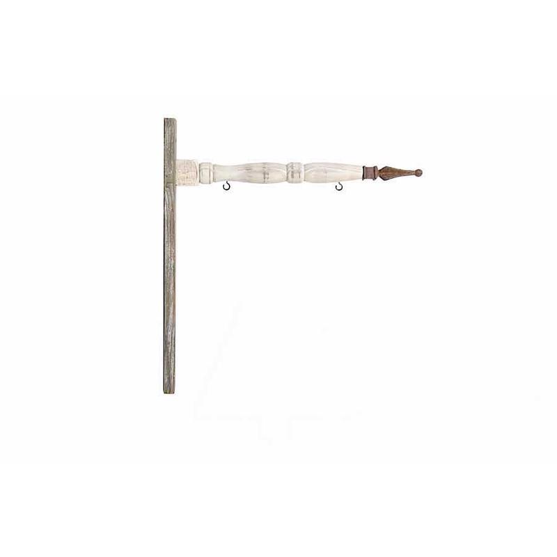 K & K Interiors Rustic Barn Board Arrow