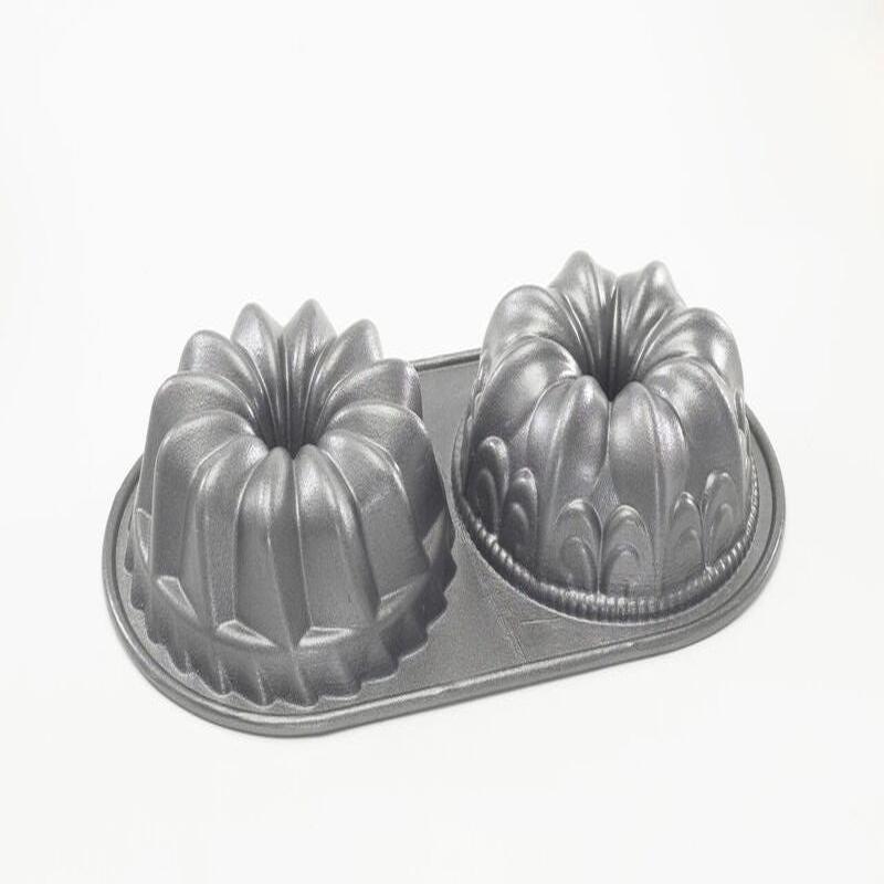 Nordic Ware Bundt Duet Baking Pan