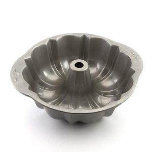 USA Pan Fluted Tube (Bundt) Pan