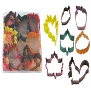 R&M 7 piece Autumn Polyresin coated Cookie Cutter Set