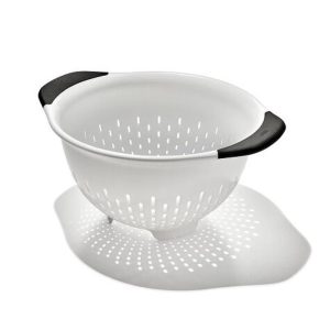 OXO Goodgrips 3Qt Plastic Colander